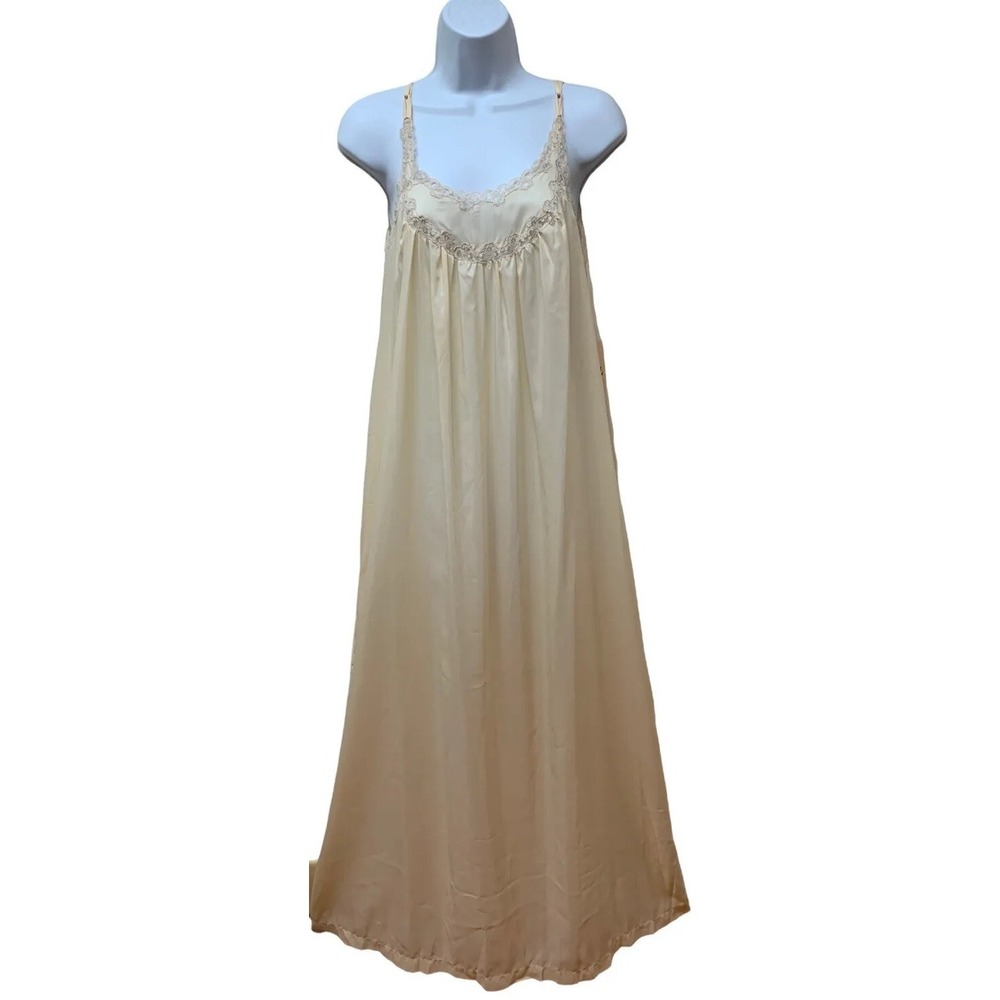 Vintage Najla New York Silky Crepe Lace Full Length Nightgown S 1970's USA NOS